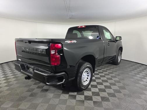 2025 Chevrolet Silverado 1500 WT