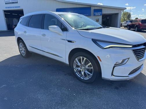 2023 Buick Enclave Essence FWD