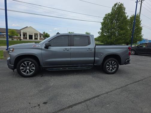 Satin Steel Metallic 2021 Chevrolet Silverado 1500 RST