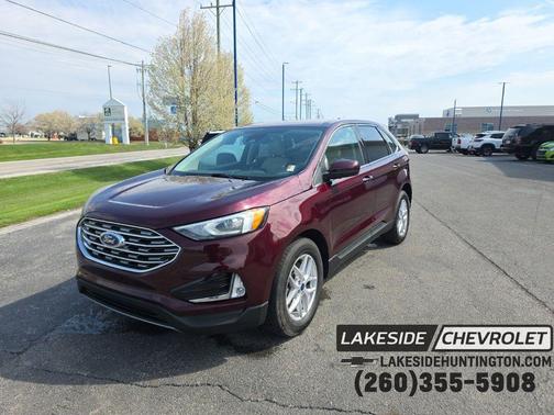 Burgundy Velvet Metallic Tinted Clearcoat 2021 Ford Edge SEL