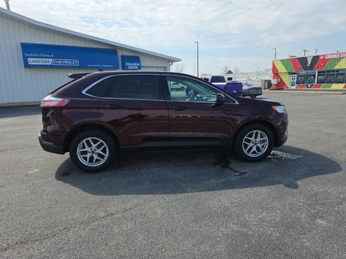 Burgundy Velvet Metallic Tinted Clearcoat 2021 Ford Edge SEL