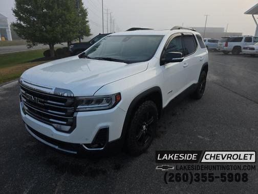 2022 GMC Acadia AWD AT4
