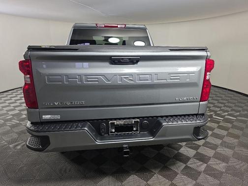 Sterling Gray Metallic 2026 Chevrolet Silverado 1500 Custom