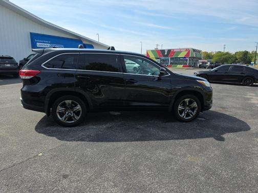 2017 Toyota Highlander Limited Platinum