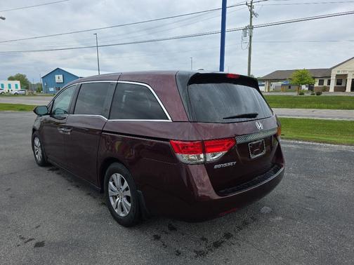 Maroon 2015 Honda Odyssey EX-L