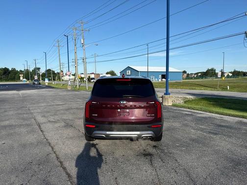 Sangria 2021 Kia Telluride SX