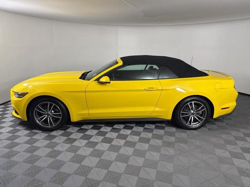 2016 Ford Mustang EcoBoost Premium