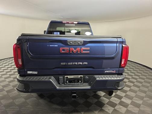 2021 GMC Sierra 2500 AT4