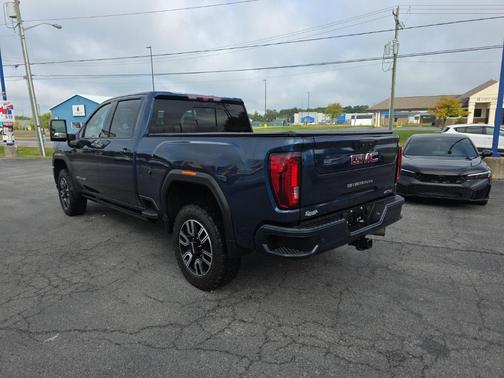 2021 GMC Sierra 2500 AT4
