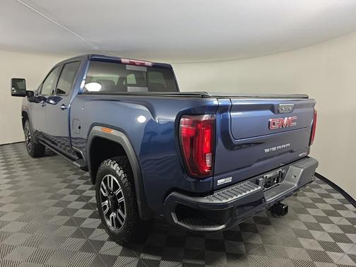 2021 GMC Sierra 2500 AT4