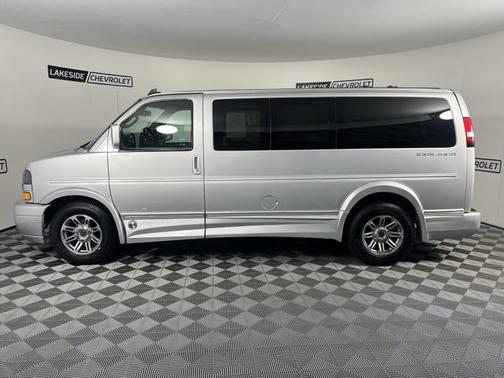 2019 Chevrolet Express 2500 Work Van
