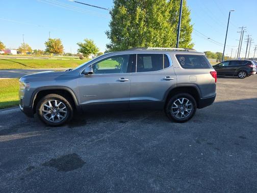 2021 GMC Acadia AWD SLE