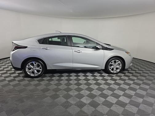 2019 Chevrolet Volt Premier