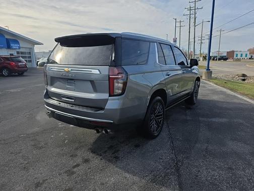 2021 Chevrolet Tahoe 4WD High Country