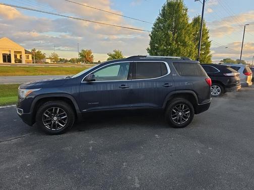 2019 GMC Acadia SLT-1