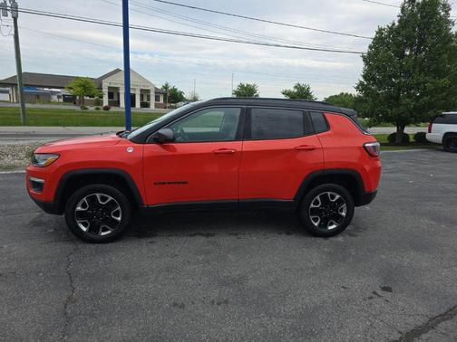 Spitfire Orange Clearcoat 2018 Jeep Compass Trailhawk