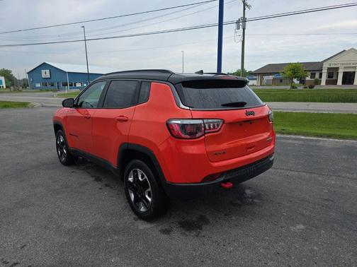 Spitfire Orange Clearcoat 2018 Jeep Compass Trailhawk