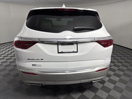 2023 Buick Enclave Essence FWD