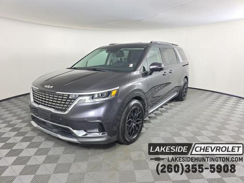 Aurora Black 2022 Kia Carnival SX