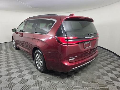 2021 Chrysler Pacifica Touring