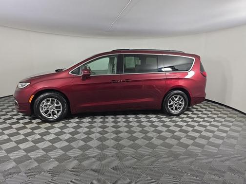2021 Chrysler Pacifica Touring