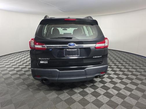 Crystal Black Silica 2021 Subaru Ascent Base 8-Passenger