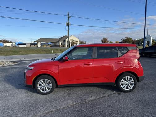 2022 Kia Soul LX