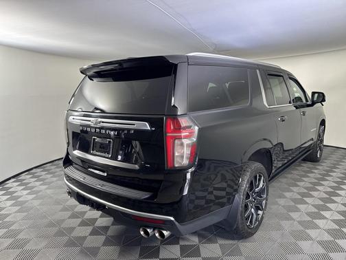 2023 Chevrolet Suburban 4WD High Country