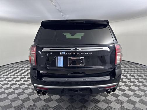 2023 Chevrolet Suburban 4WD High Country