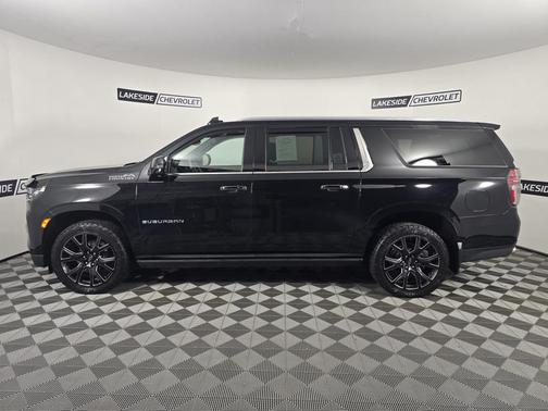 2023 Chevrolet Suburban 4WD High Country