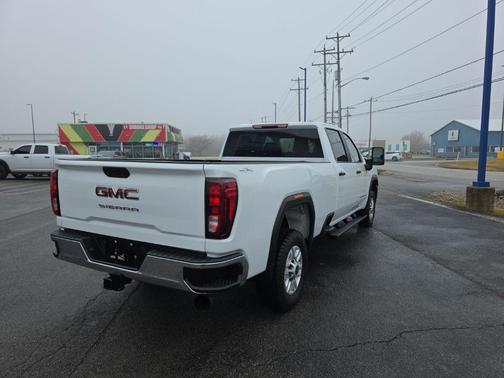 2024 GMC Sierra 2500 Pro