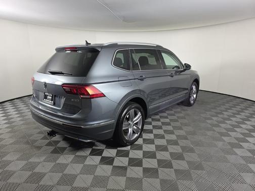 2020 Volkswagen Tiguan 2.0T SEL