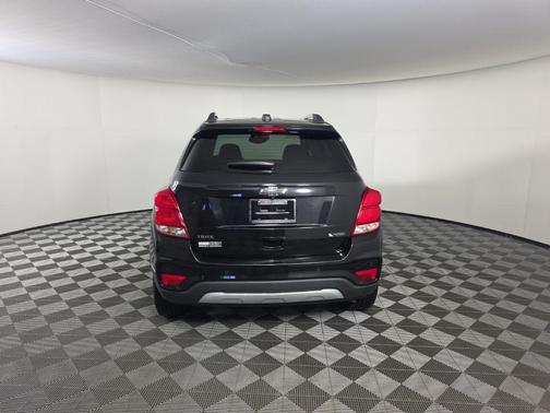 Mosaic Black 2018 Chevrolet Trax Premier