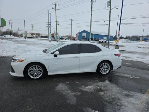 2018 Toyota Camry XLE