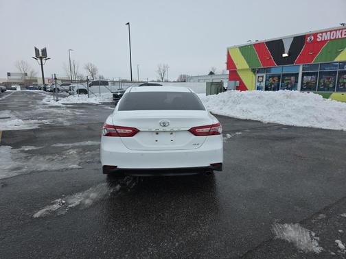 2018 Toyota Camry XLE