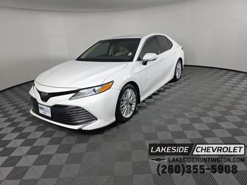 2018 Toyota Camry XLE