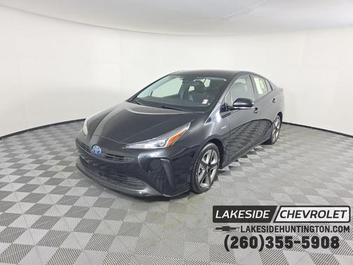 2019 Toyota Prius XLE