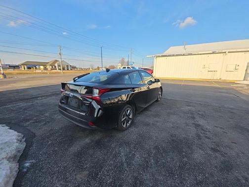 2019 Toyota Prius XLE