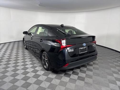 2022 Toyota Prius L