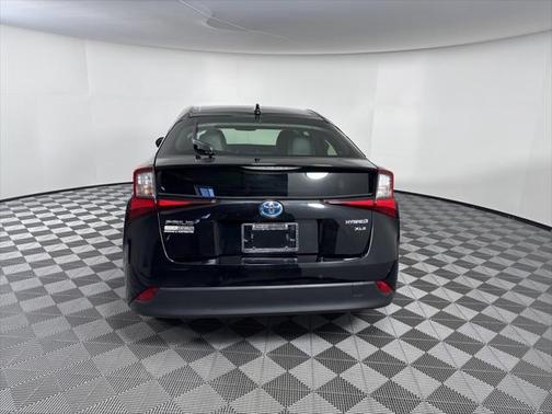 2022 Toyota Prius L