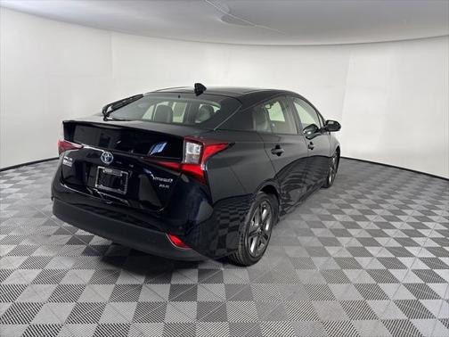 2022 Toyota Prius L