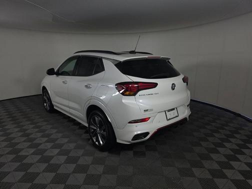 White Frost Tricoat 2021 Buick Encore GX Essence