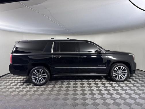 Onyx Black 2018 GMC Yukon XL Denali