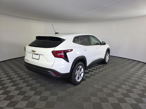 Summit White 2026 Chevrolet Trax LS