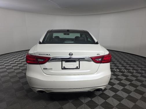 Pearl White 2016 Nissan Maxima 3.5 SL