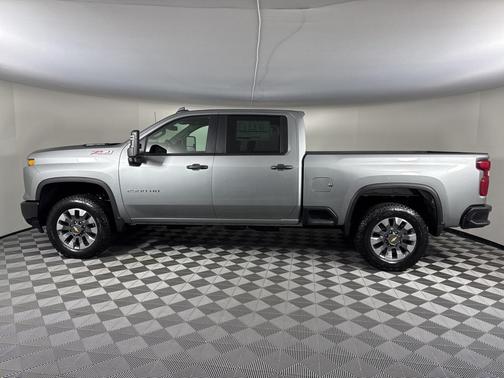 2026 Chevrolet Silverado 2500 Custom