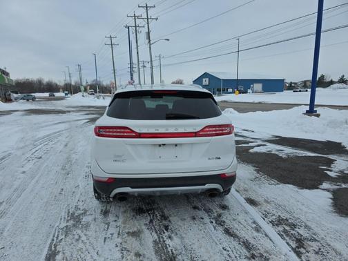 2016 Lincoln MKC Reserve