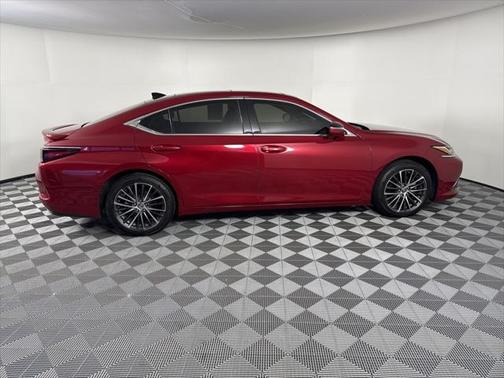 2023 Lexus ES 350 Base