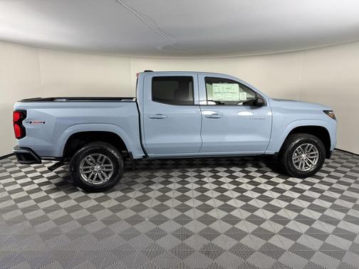 2025 Chevrolet Colorado LT