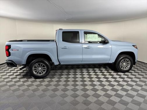 2025 Chevrolet Colorado LT